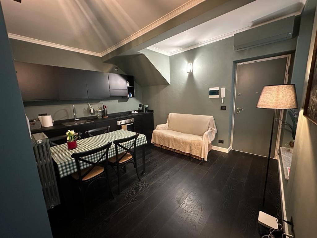 Appartamento Della Rocca Urban Relais Torino Esterno foto